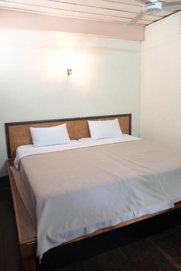 Manilath Guesthouse Ban Houayxay Exterior foto